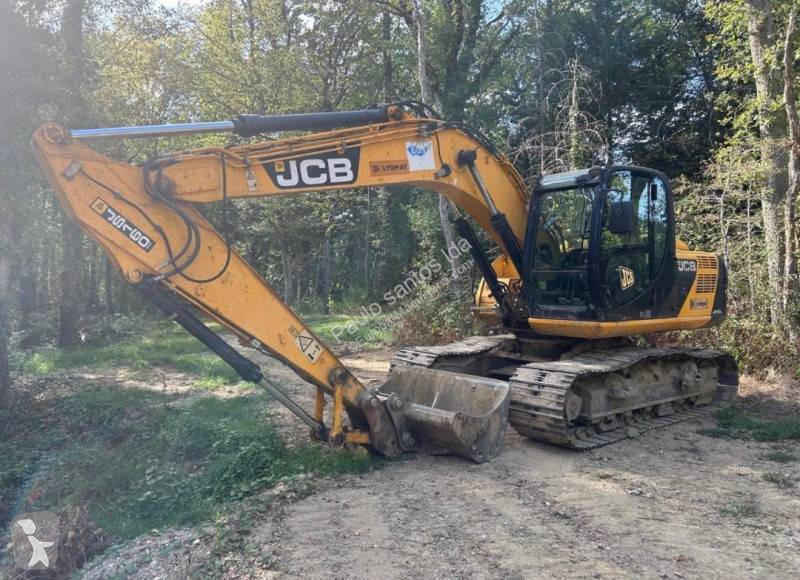 Pelle JCB
