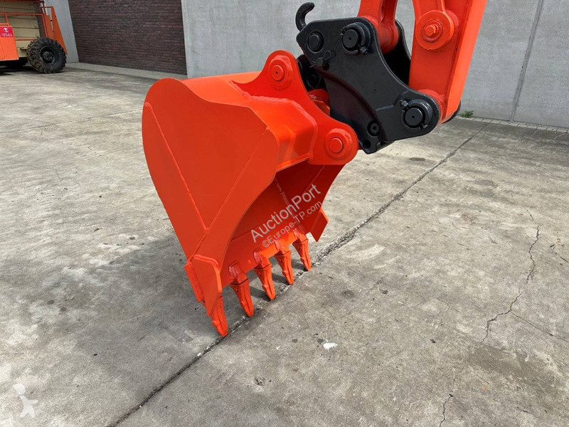 Pelle Kubota KX155-3SZ