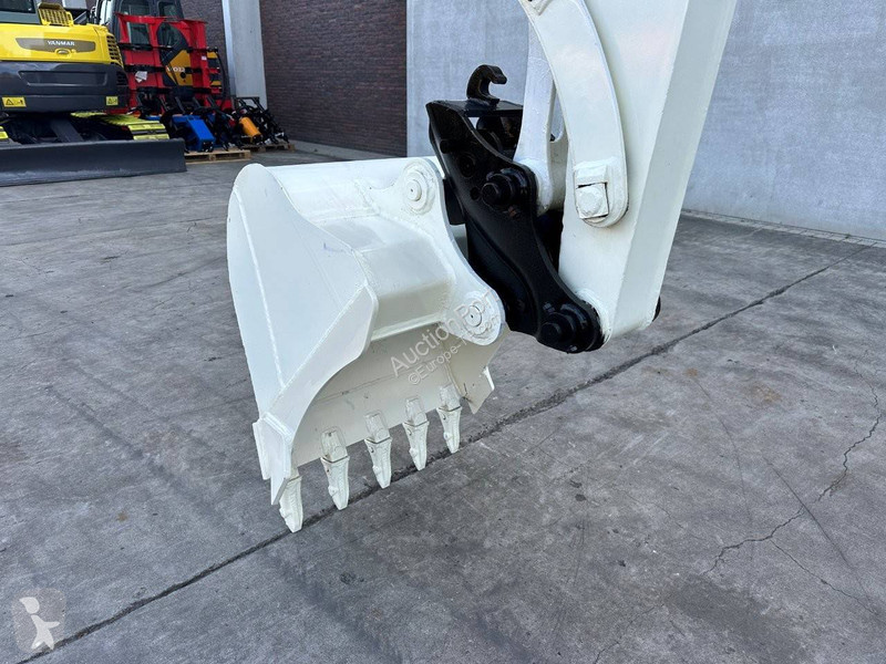 Pelle Terex TC65