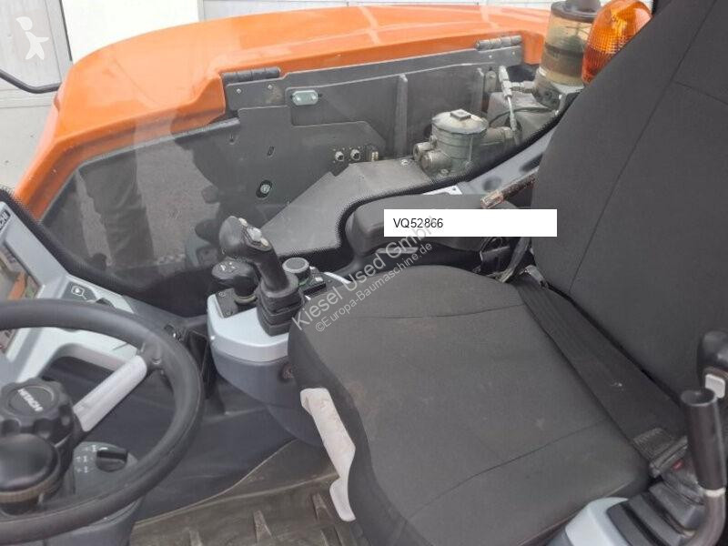 Excavator Hitachi ZX95W-7
