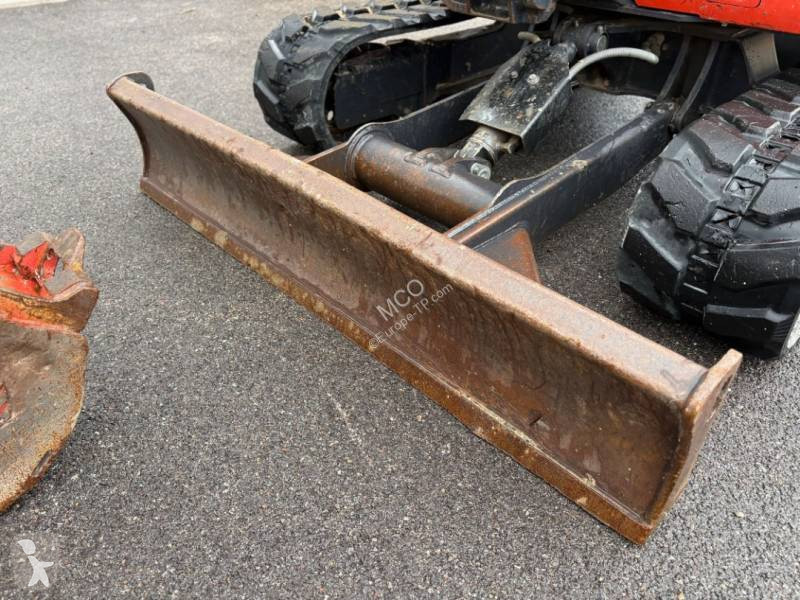 Багер Kubota