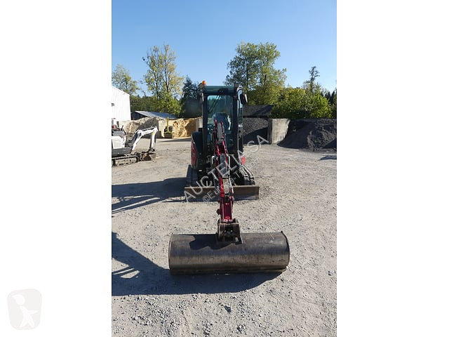 جرافة Yanmar VIO23-6