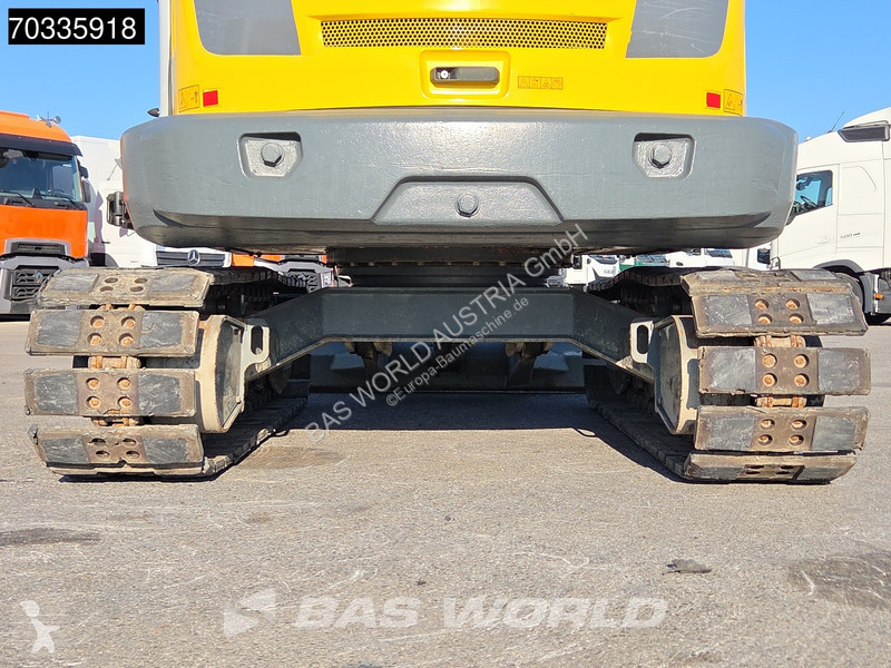 جرافة Wacker Neuson Powertilt
