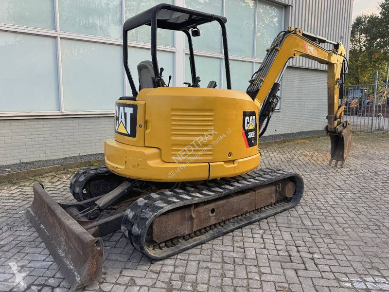 Багер Caterpillar E (Canopy)