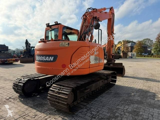 جرافة Doosan