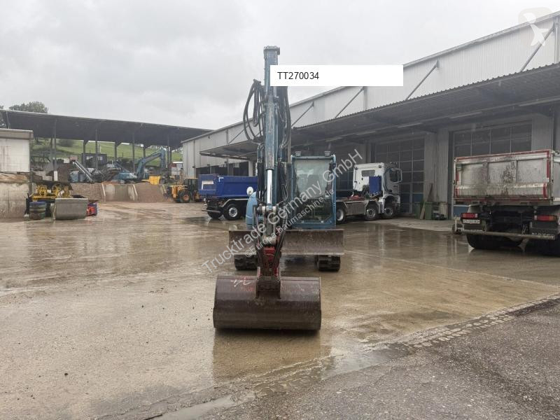 جرافة Takeuchi Powertilt
