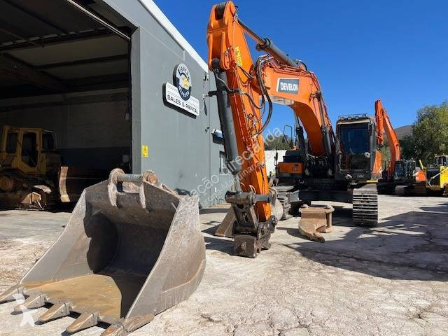 Excavator Develon dx350LC-7