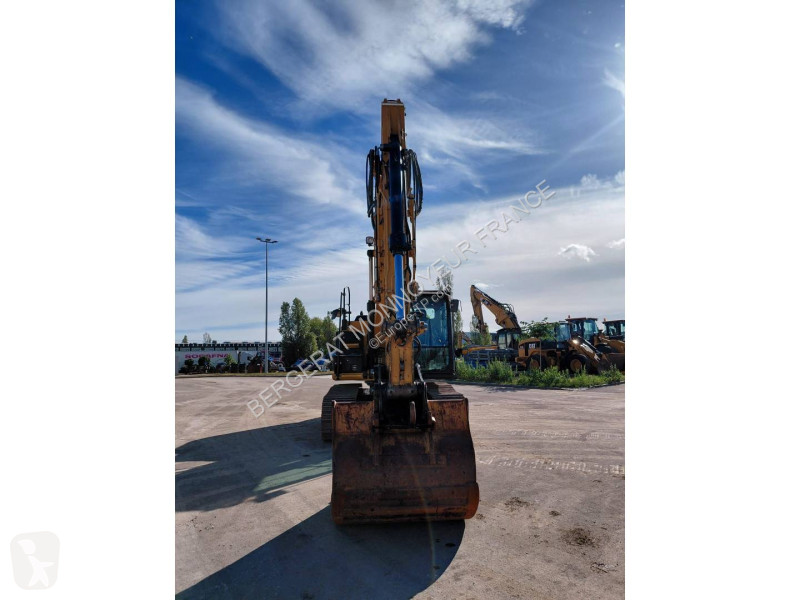 Pelle Caterpillar 318E