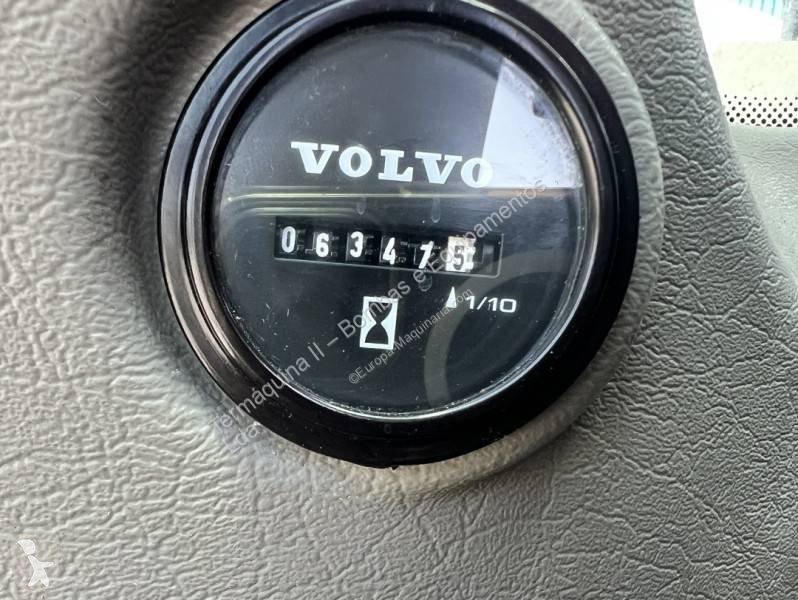 جرافة Volvo EW160 D