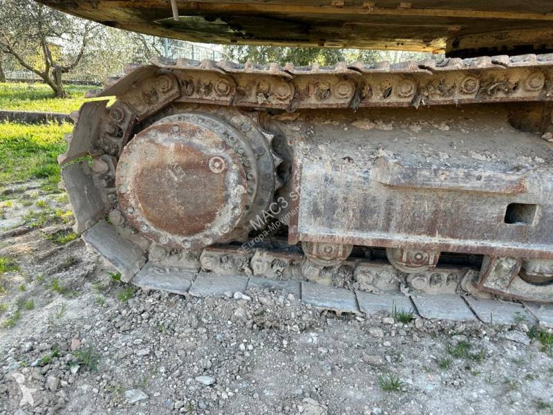 Escavadora Caterpillar