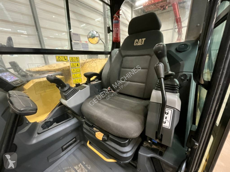 Graafmachine Caterpillar CR