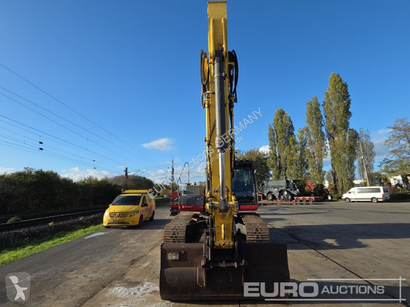 Excavadora New Holland