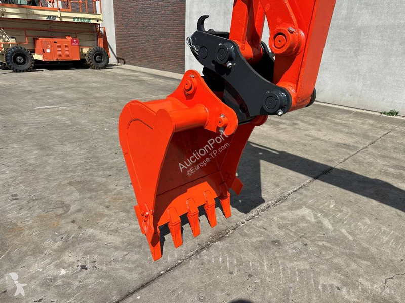 Escavadora Kubota KX155-3SZ