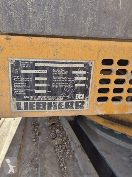 Escavadora Liebherr