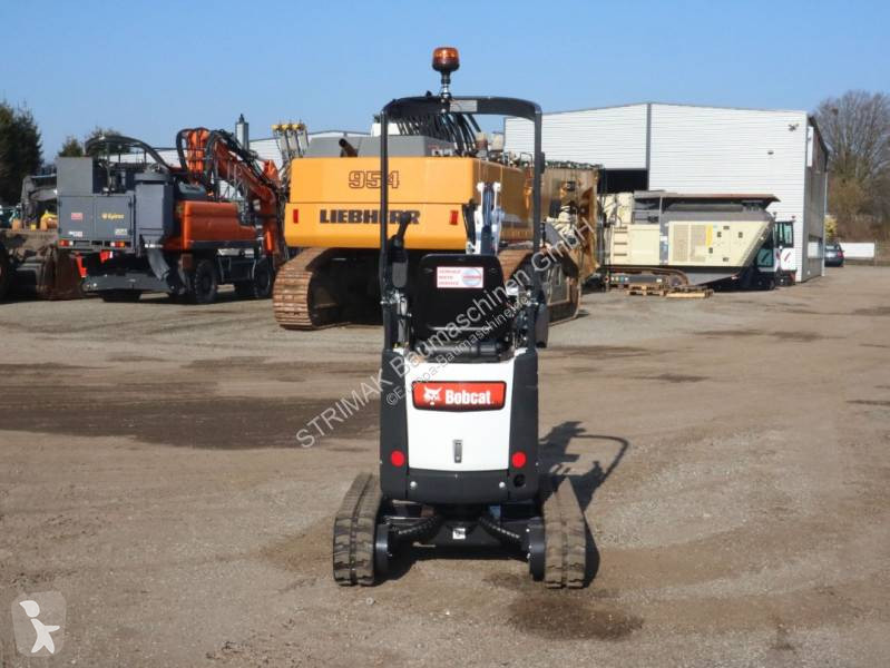 Escavadora Bobcat z