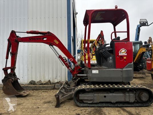 Escavadora Volvo ECR25D Canopy