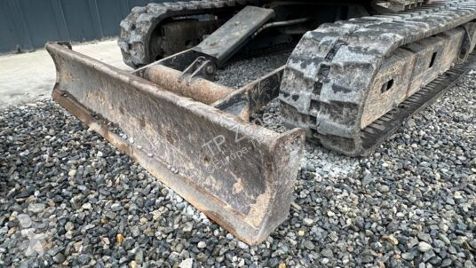 Escavadora Komatsu