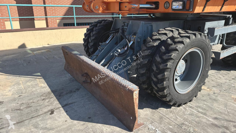 Kotrógép Fiat-Hitachi FH85W 4X4