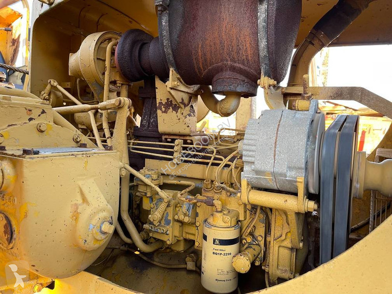 Excavadora Caterpillar 572 G (4pieces availble)