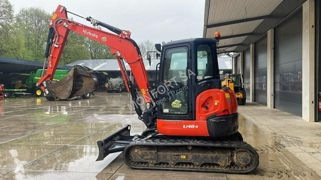 Escavatore Kubota -4
