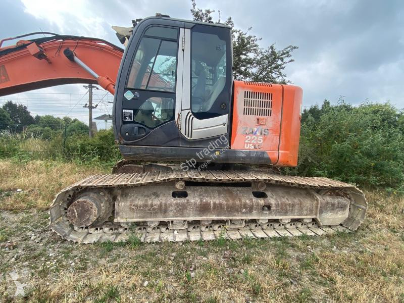 Escavatore Hitachi ZX225USLC-3