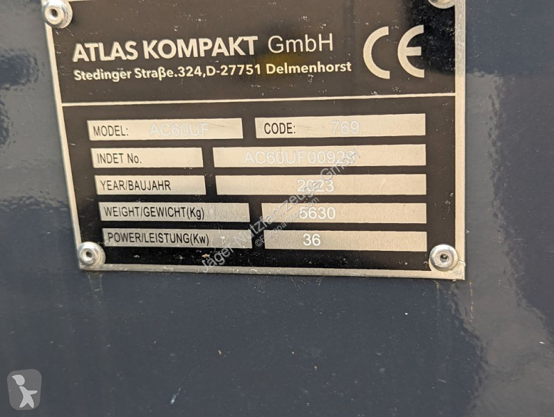 Excavadora Atlas Netto: 45.500 €, Bagger...