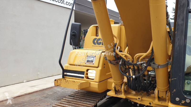Escavatore Caterpillar