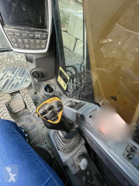 Escavatore Hyundai HX145 LCR