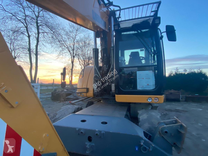 Escavadora Liebherr A920