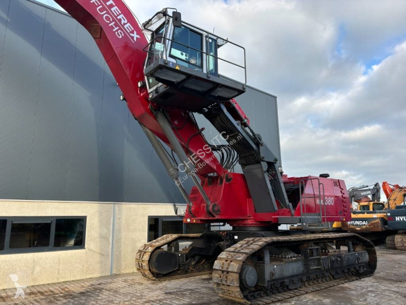 Skovel Fuchs RHL 380  --  MHL 380 on tracks