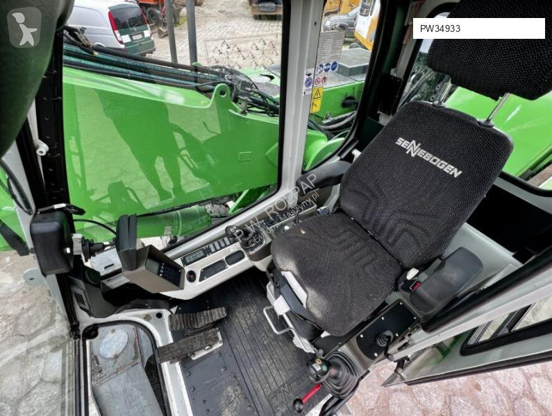 Excavator Sennebogen 818 K9