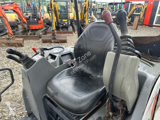 Escavadora Bobcat e17 canopy