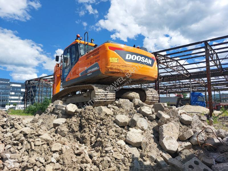 Escavadora Doosan DX225LC-5