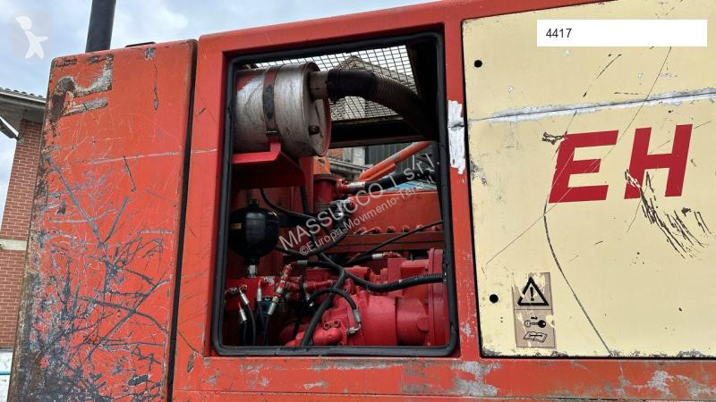Escavatore  EH300/3