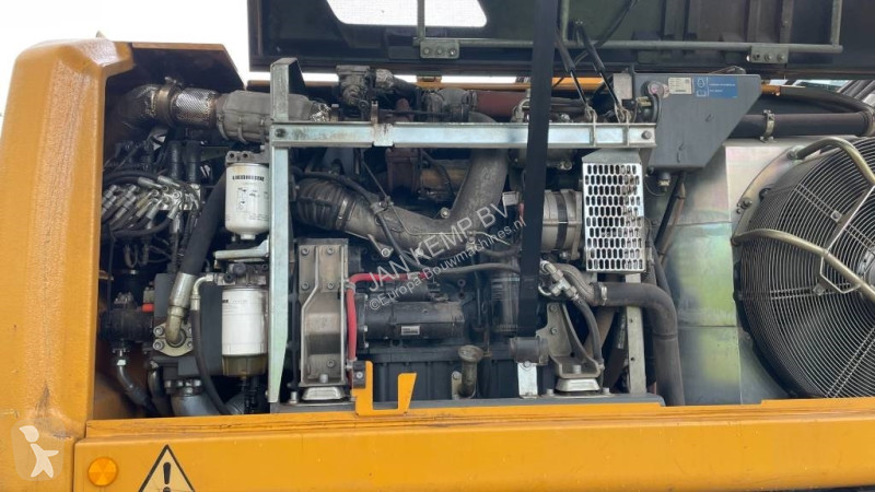جرافة Liebherr A 920 Industry (same spec LH24)