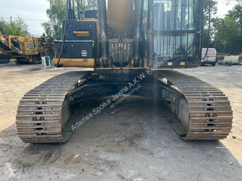 Escavadora Caterpillar LN
