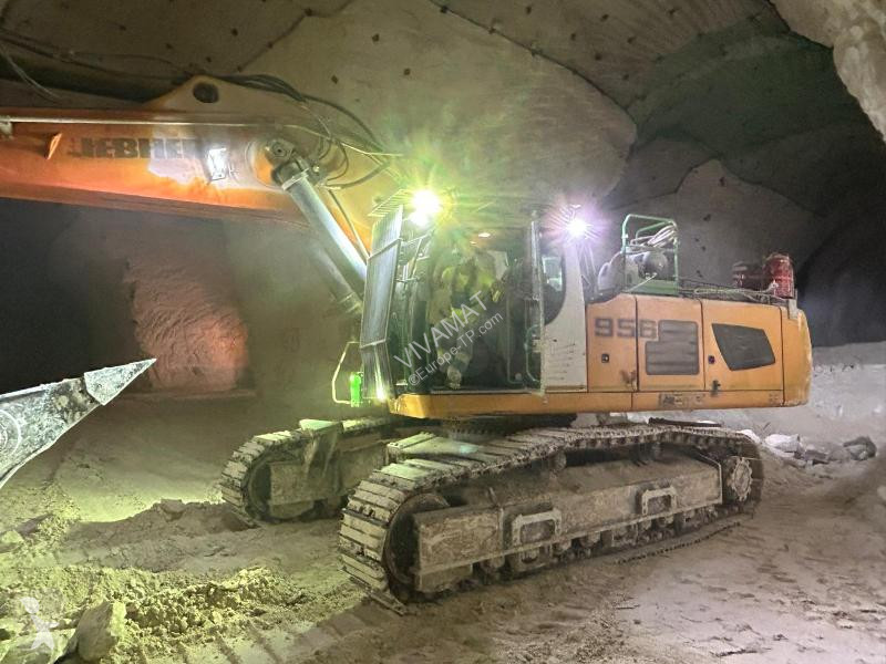 Escavadora Liebherr