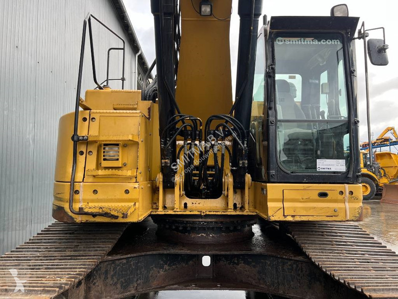 Rýpadlo Caterpillar LCR