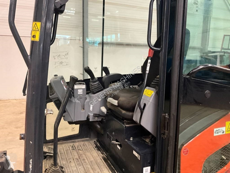 Escavatore Kubota 019-4