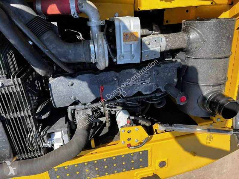 Escavatore Komatsu 200-8N1