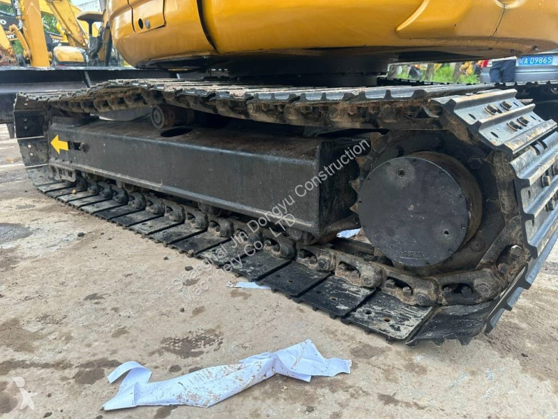 Escavadora Caterpillar 303