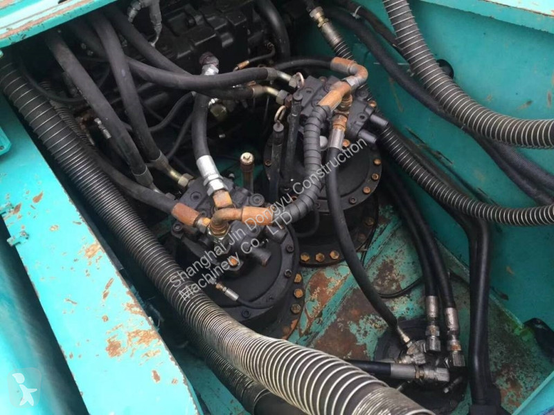 Escavadora Kobelco 460