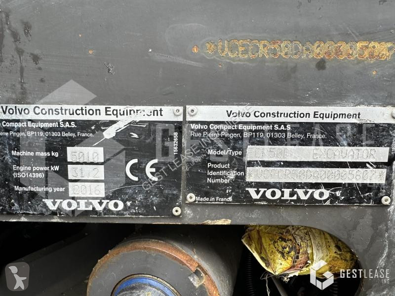 Lopatový nakládač Volvo ECR50D