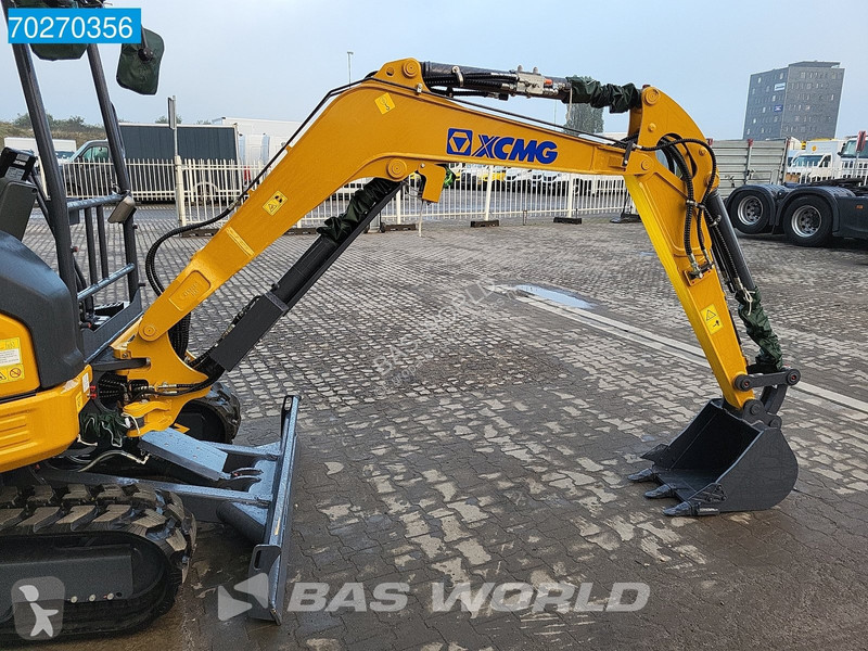 Lopatový nakládač XCMG XE27 E 2 AÑOS GARANTÍA...