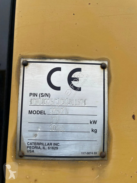 Excavator Caterpillar Track Excavator Hammer...