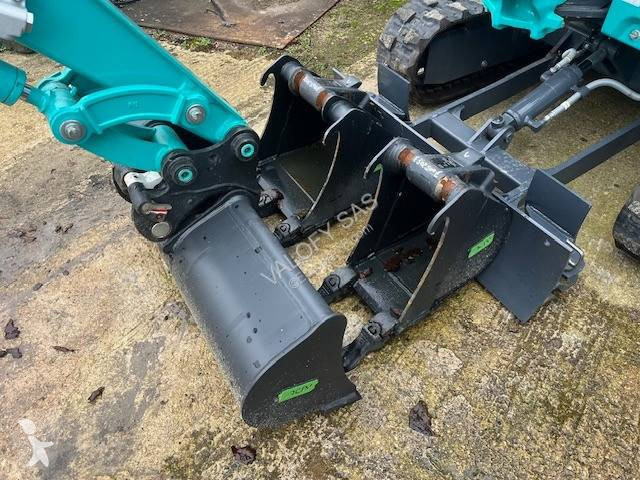 Pelle Kobelco SK17SR-3E