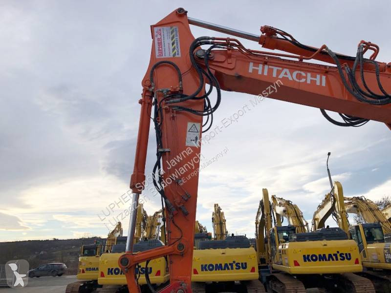 Excavator Hitachi ZX225USLC-3