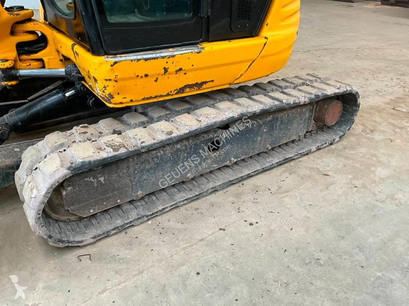 Excavator JCB
