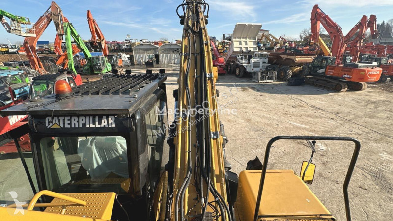 Escavatore Caterpillar D 4X4