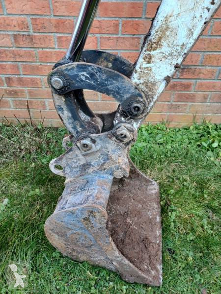 Escavadora Bobcat E19
